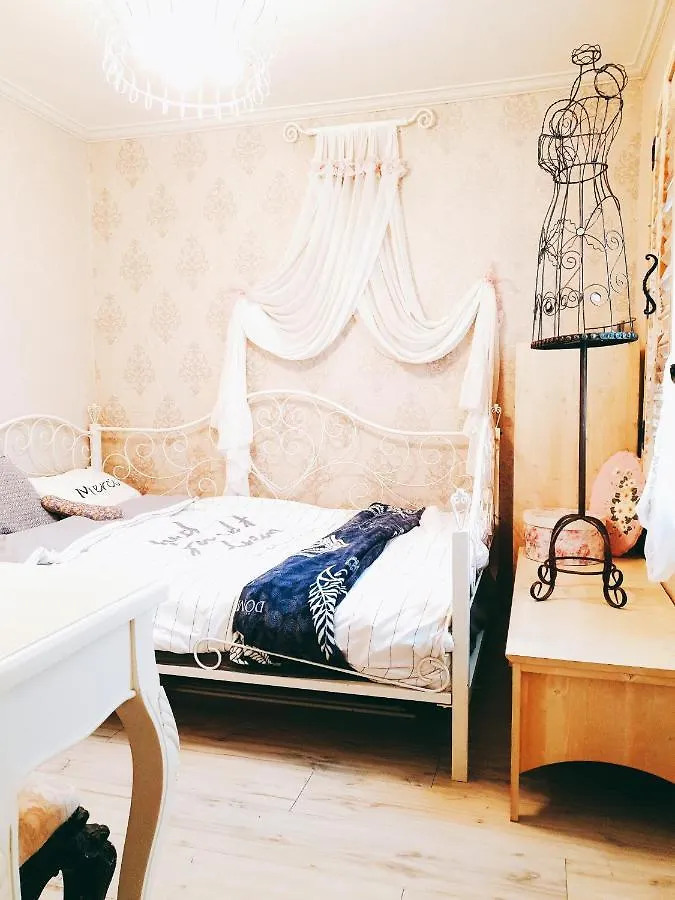 The Antique Apartment Busan 0*,